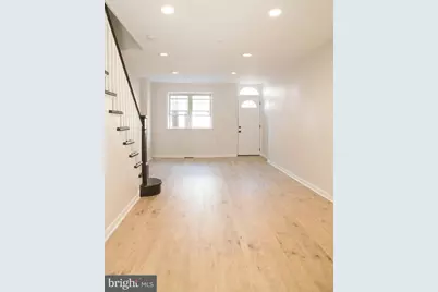 1229 S Warnock Street, Philadelphia, PA 19147 - Photo 2