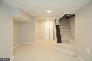 1229 S Warnock St, Philadelphia, PA 19147 - Photo 8