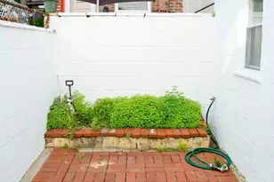 1229 S Warnock St, Philadelphia, PA 19147 - Photo 22