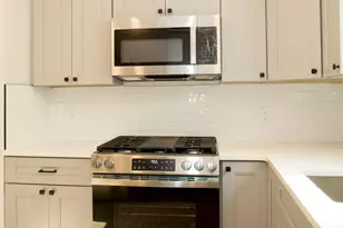 1229 S Warnock St, Philadelphia, PA 19147 - Photo 4