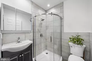 2319 N College Ave, Philadelphia, PA 19121 - Photo 14