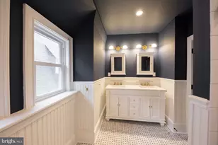 813 S 49th St, Philadelphia, PA 19143 - Photo 38