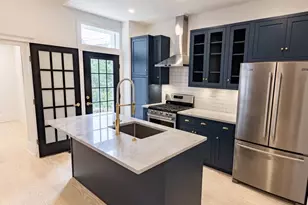 813 S 49th St, Philadelphia, PA 19143 - Photo 18