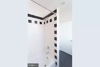 532 Spruce Street #11, Philadelphia, PA 19106 - Photo 30