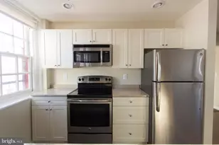 532 Spruce St, Philadelphia, PA 19106 - Photo 14