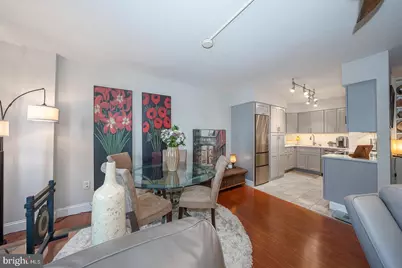 1900 John F Kennedy Boulevard #1808, Philadelphia, PA 19103 - Photo 4