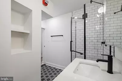 1805 Chestnut Street #1, Philadelphia, PA 19103 - Photo 8