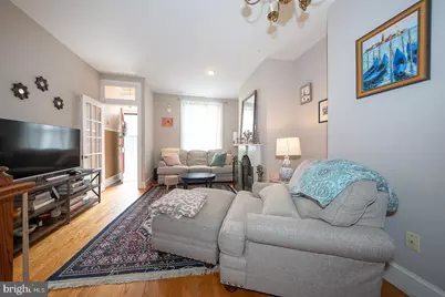 2705 Folsom Street, Philadelphia, PA 19130 - Photo 4
