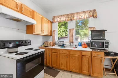 6211 Wayne Avenue, Philadelphia, PA 19144 - Photo 18