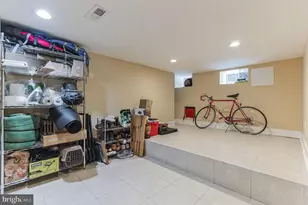 2035 Mountain St, Philadelphia, PA 19145 - Photo 20