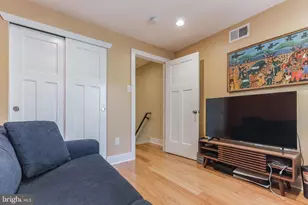 2035 Mountain St, Philadelphia, PA 19145 - Photo 24