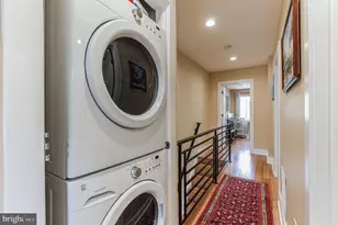 2035 Mountain St, Philadelphia, PA 19145 - Photo 22