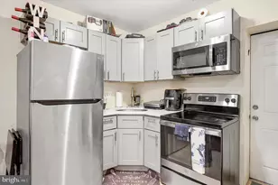 2525 W Sterner St, Philadelphia, PA 19132 - Photo 8