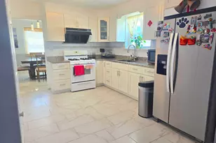 1874 Garth Rd, Philadelphia, PA 19116 - Photo 4