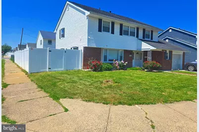 1874 Garth Road, Philadelphia, PA 19116 - Photo 2