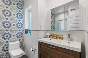 1027 Cross St, Philadelphia, PA 19147 - Photo 18