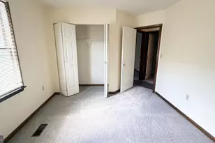 402 Solly Ave, Philadelphia, PA 19111 - Photo 18