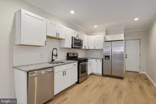 2110 Watkins St, Philadelphia, PA 19145 - Photo 6
