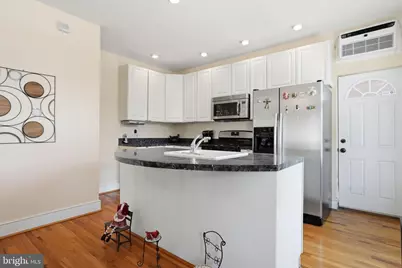 2655 S Bouvier Street, Philadelphia, PA 19145 - Photo 8