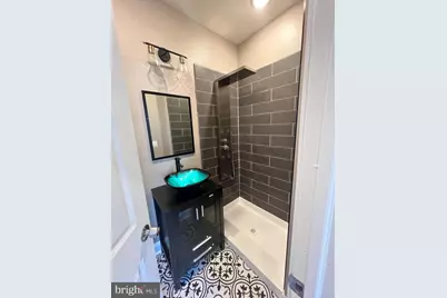 1429 W Diamond Street #1R, Philadelphia, PA 19121 - Photo 10