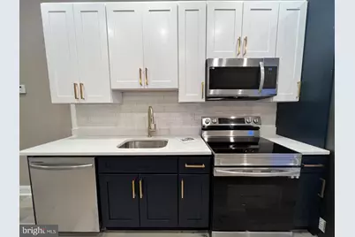 1429 W Diamond Street #1R, Philadelphia, PA 19121 - Photo 6