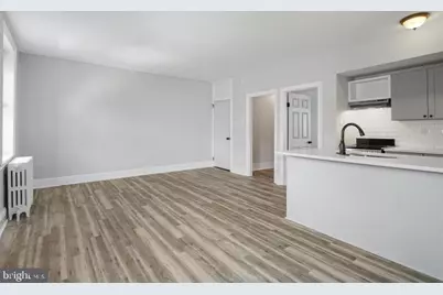 819 S 2nd Street #3F, Philadelphia, PA 19147 - Photo 2