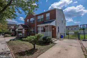 1216 Ogden St, Philadelphia, PA 19123 - Photo 2
