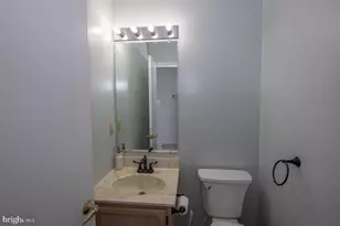 1216 Ogden St, Philadelphia, PA 19123 - Photo 18
