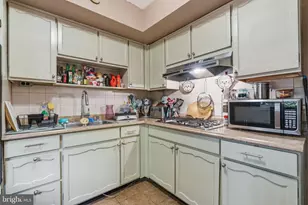 3804 Fairdale Rd, Philadelphia, PA 19154 - Photo 10