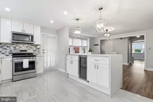 1315 E Cliveden St, Philadelphia, PA 19119 - Photo 14