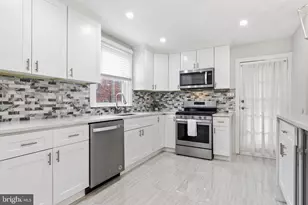 1315 E Cliveden St, Philadelphia, PA 19119 - Photo 12