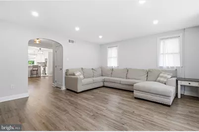 1315 E Cliveden Street, Philadelphia, PA 19119 - Photo 18