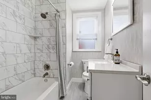 1315 E Cliveden St, Philadelphia, PA 19119 - Photo 26