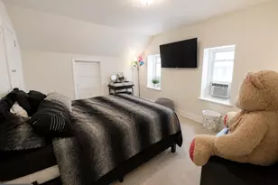 7031 Lincoln Dr, Philadelphia, PA 19119 - Photo 10