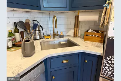 815 S 49th Street, Philadelphia, PA 19143 - Photo 28