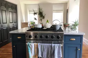 815 S 49th St, Philadelphia, PA 19143 - Photo 62