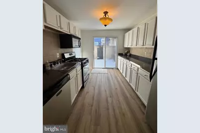 330 Durfor Street, Philadelphia, PA 19148 - Photo 8