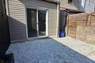 330 Durfor St, Philadelphia, PA 19148 - Photo 18