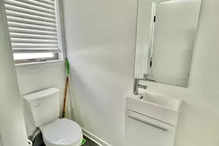 3103 Beachview Ln, Philadelphia, PA 19125 - Photo 18