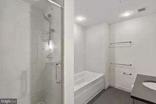 2101 Market St, Philadelphia, PA 19103 - Photo 20