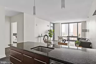 2101 Market St, Philadelphia, PA 19103 - Photo 10