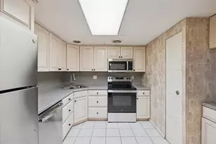 3204 Delaire Landing Rd, Philadelphia, PA 19114 - Photo 10
