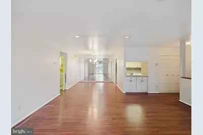 3204 Delaire Landing Road #3204, Philadelphia, PA 19114 - Photo 6