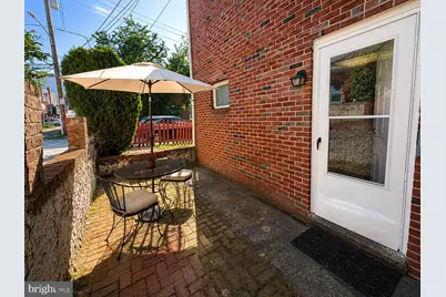 584 Green Lane, Philadelphia, PA 19128 - Photo 18
