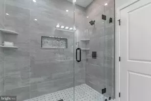 2551 Salmon St, Philadelphia, PA 19125 - Photo 30