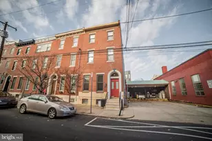 1917 Poplar St, Philadelphia, PA 19130 - Photo 2