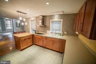 1917 Poplar St, Philadelphia, PA 19130 - Photo 12