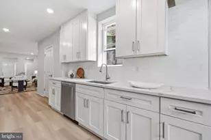 2715 Reed St, Philadelphia, PA 19146 - Photo 18