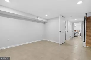 2715 Reed St, Philadelphia, PA 19146 - Photo 34