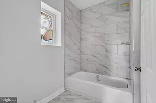 1008 Snyder Ave, Philadelphia, PA 19148 - Photo 14